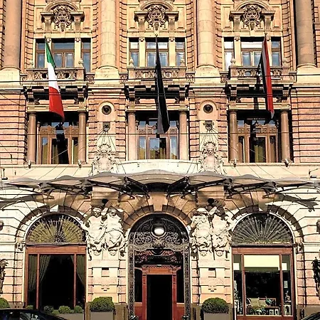 Center Private Winter Hotell